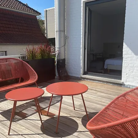 Lehouck Hotel 3*